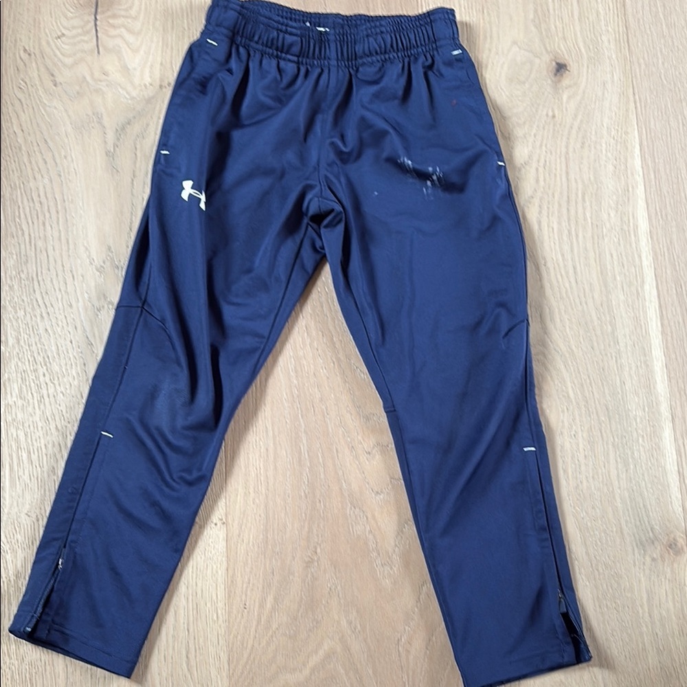 Under armour pants play size small